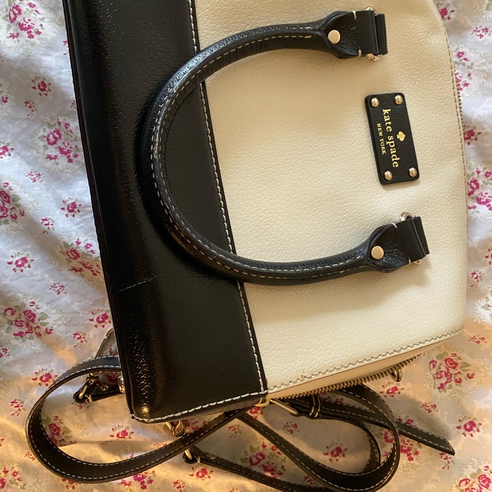 Kate Spade Handbag - Picture 5 of 8